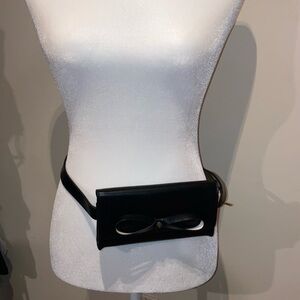NWOT. KATE SPADE BELT BAG